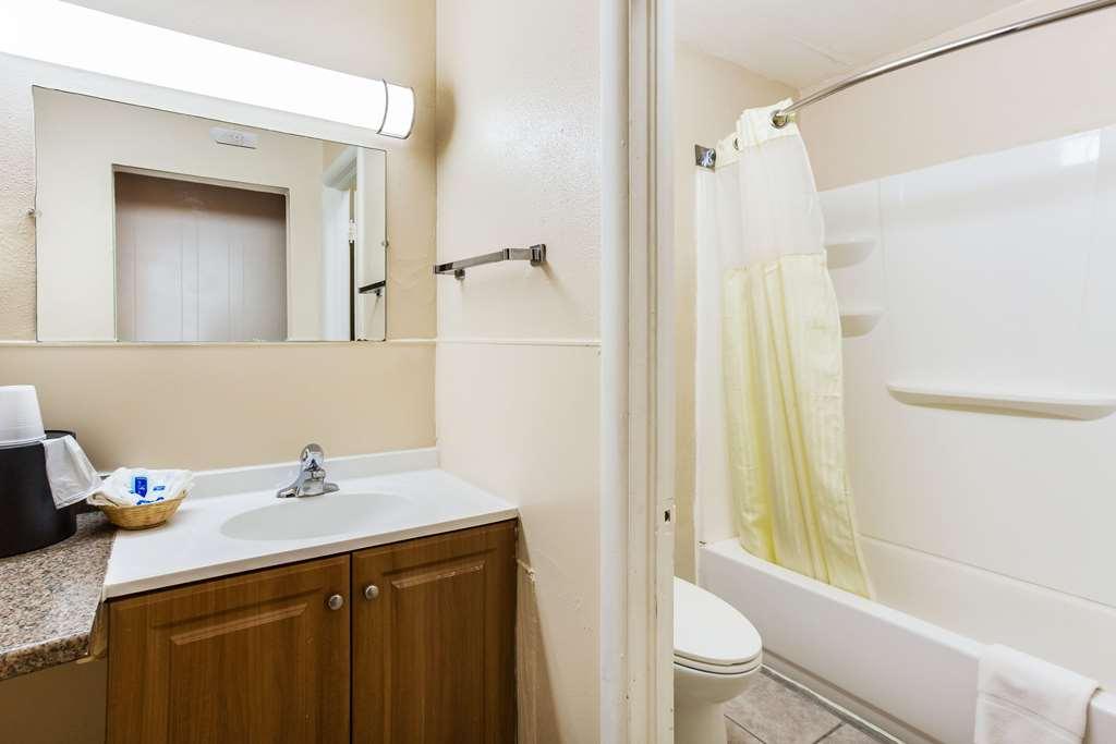 Rodeway Inn & Suites Ratón Habitación foto